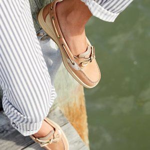 BRAND NEW Sperry’s ! SZ 7.5